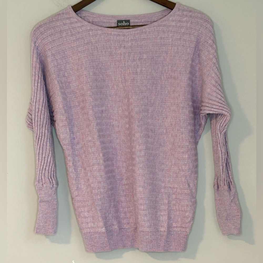 Soho New York & Company Lavender Ribbed Sweater with Lace-Up Sleeves Size Small